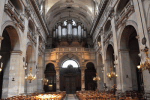 entrée et orgue de l'église saint-paul-saint-louis