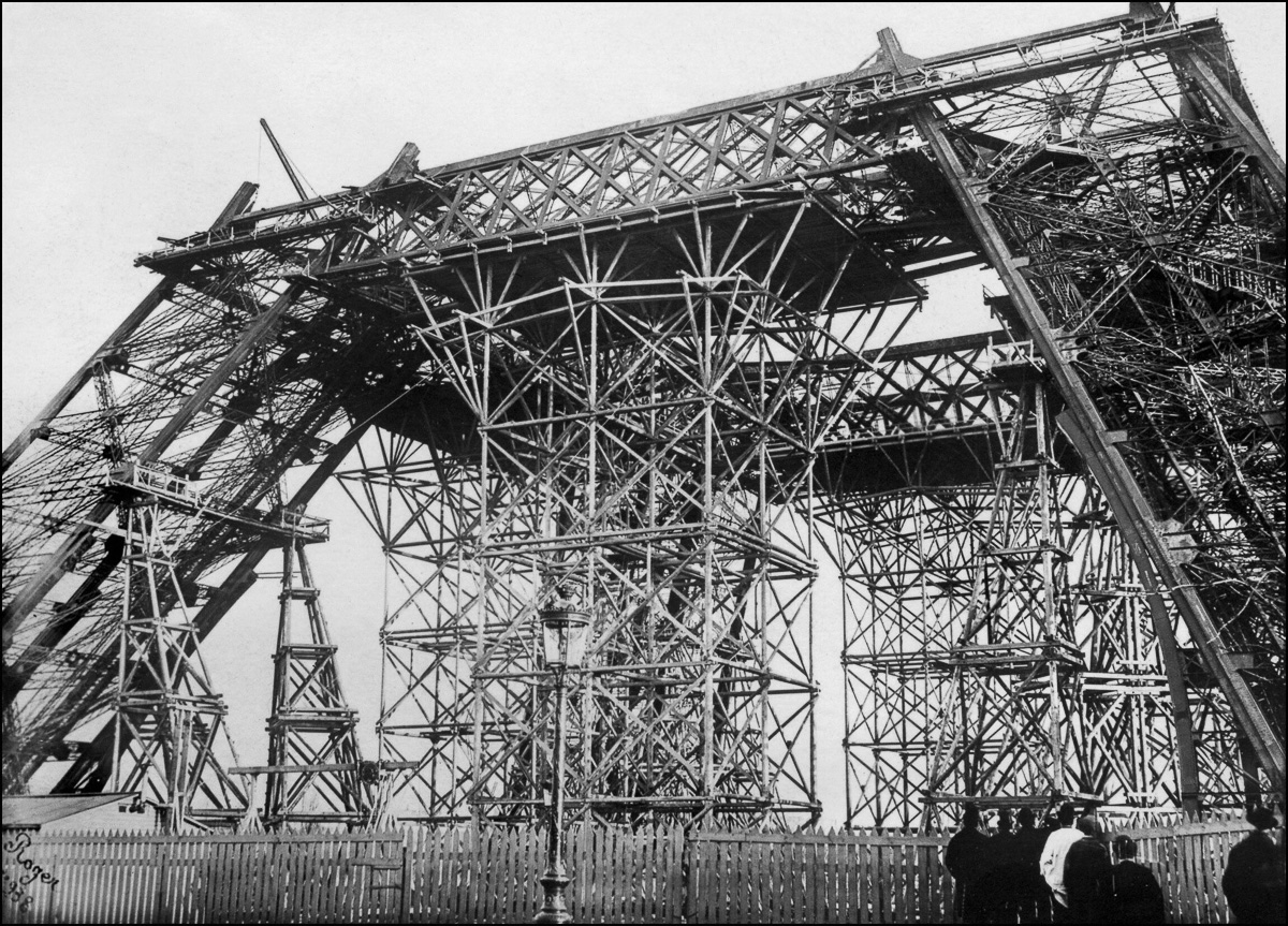 la tour eiffel travaux