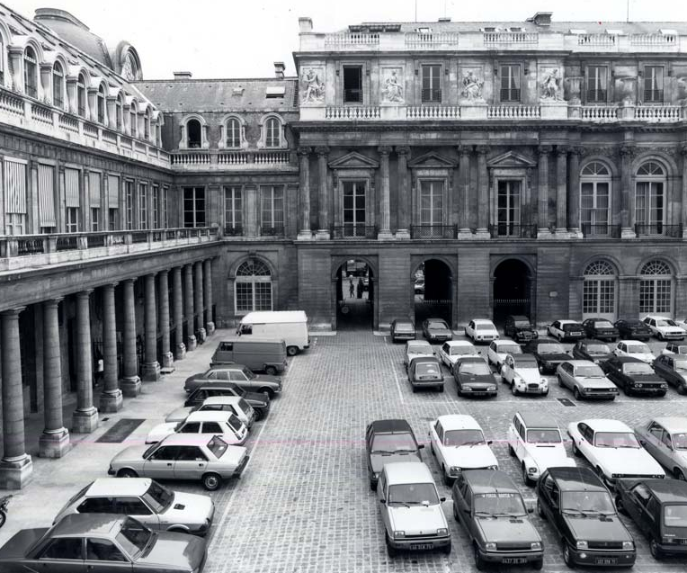 palais royal 1980