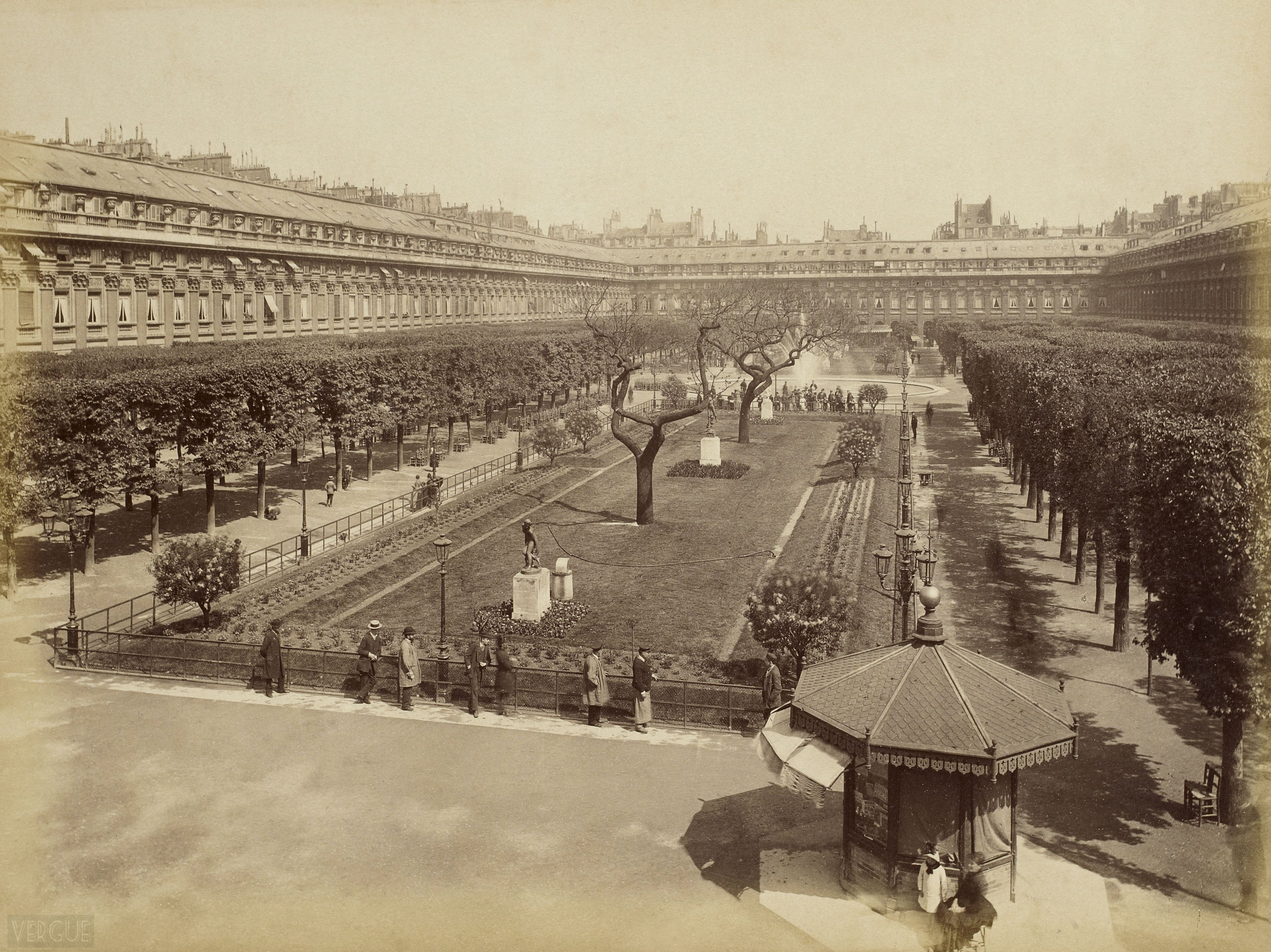 jardin palais royal 1890