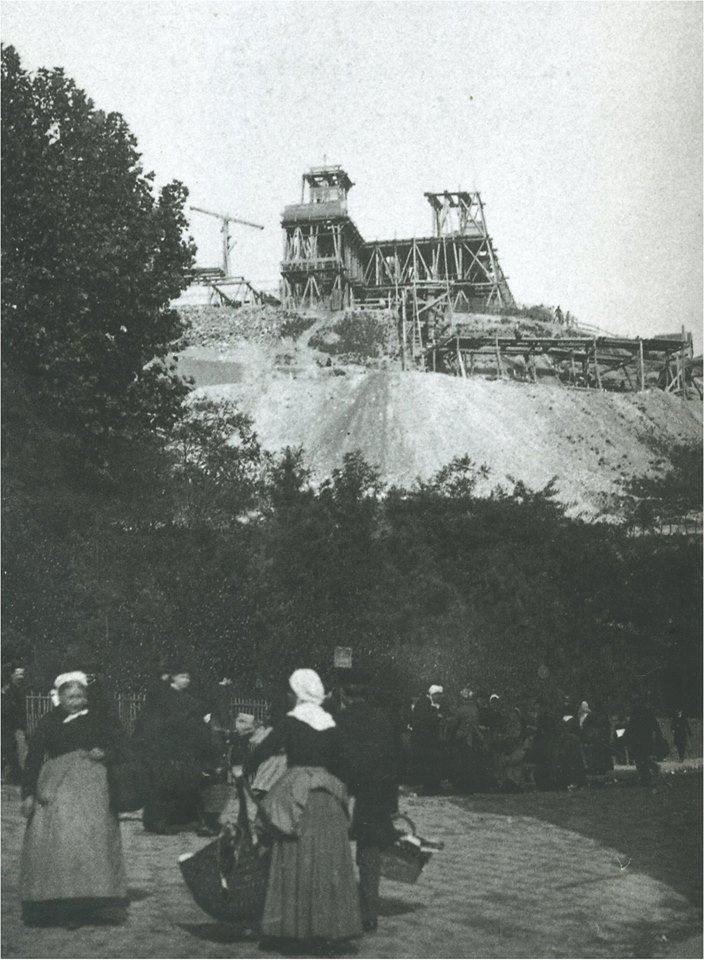 Sacré Coeur en construction 1886