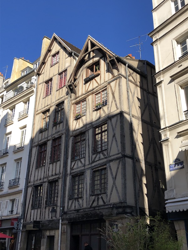 maison medievale rue francois miron